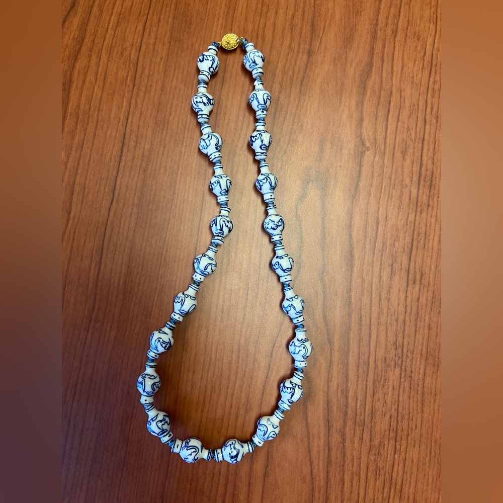 Antique Style Asian Blue White Porcelain Bead Necklace 25” Gold Tone Clasp